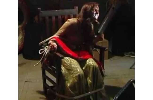 फिर किन्नरों के बीच फंस गई सौम्या