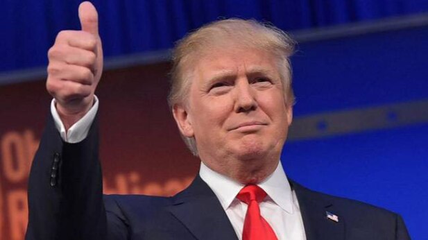 हिलेरी ने ट्रंप को दी जीत की बधाई