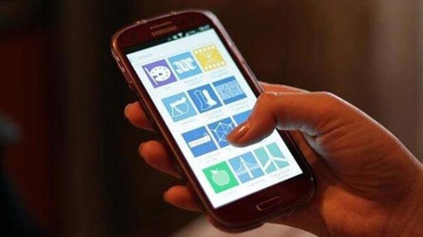 कैश लेश की राह में इंटरनेट का रोड़ा