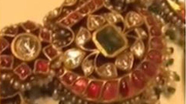 नोटबंदी के बाद वित्त मंत्रालय ने सोने पर किया सर्जिकल स्ट्राइक