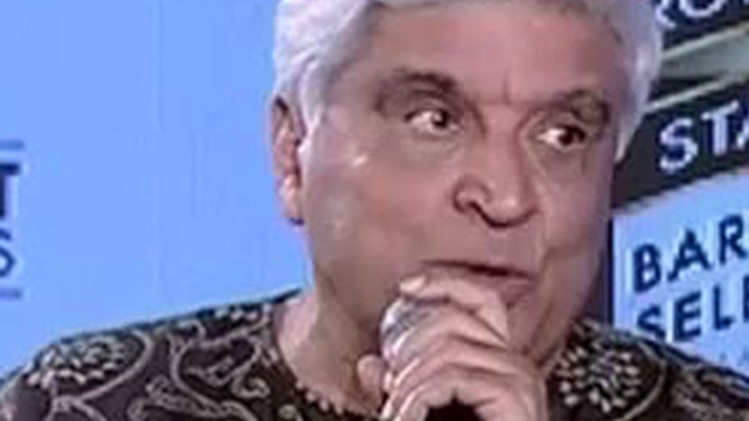 लेखर और शायर जावेद अख्तर