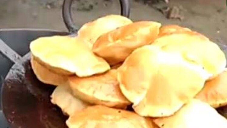 इस ढाबे पर बनती हैं 'सोलर पूड़ी'!