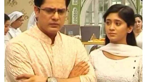 मां के लिए तड़प रहा नायरा का दिल