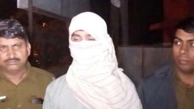 फिर शर्मसार हुई दिल्ली, कार में लड़की से रेप