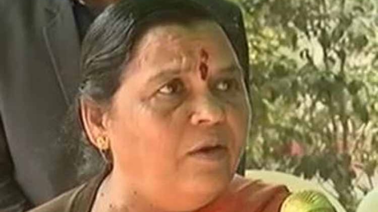 केंद्रीय मंत्री उमा भारती