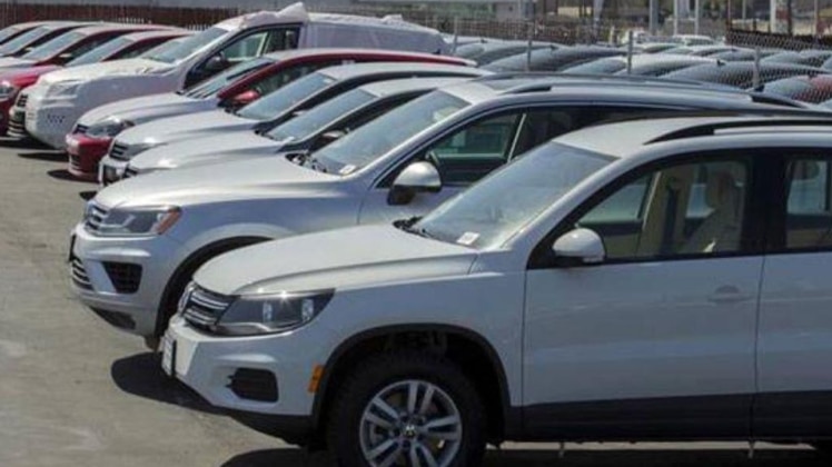 नोटंबदी से ऑटो सेक्टर को नुकसान