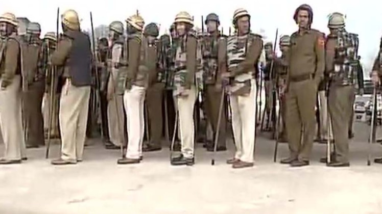 आरक्षण की मांग को लेकर आंदोलन