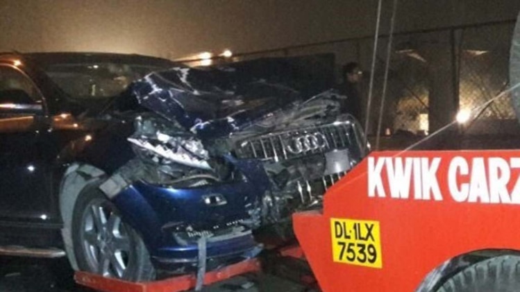 गाजियाबाद में कार और ऑटो की टक्कर, 4 की मौत