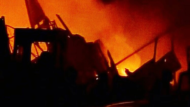 मुंबई और हैदराबाद में आग का कहर!