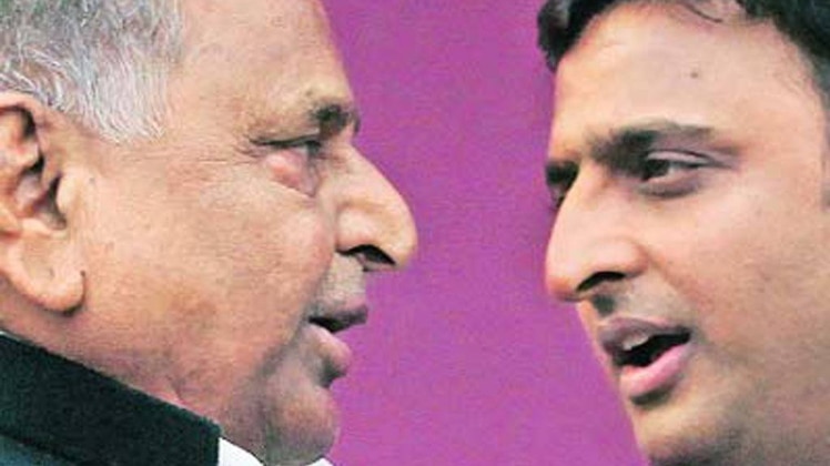 अखिलेश- मुलायम