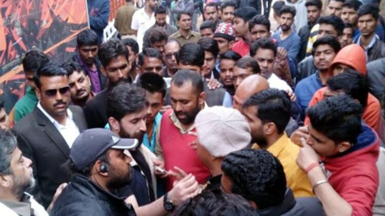 भंसाली के सेट पर हंगामे ने पकड़ा सियासी तूल