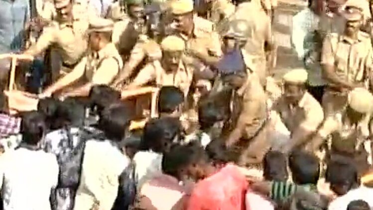 जलीकट्टू