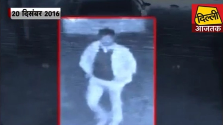 हत्या की वारदात CCTV कैमरे में कैद