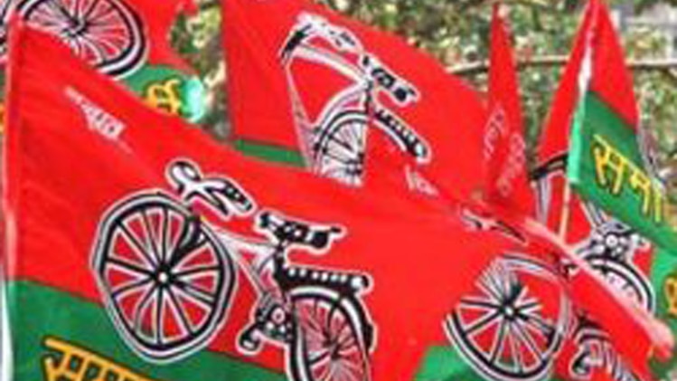 क्या सीज़ हो जाएगा समाजवादी पार्टी का सिंबल