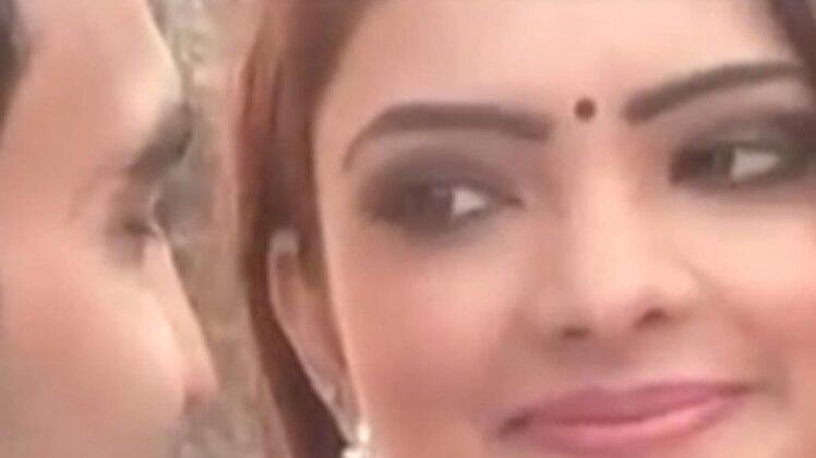 एक्ट्रेस नूरी