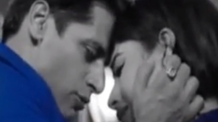 रॉकी और शिवांगी का रोमांस