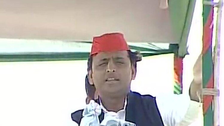 अखिलेश यादव