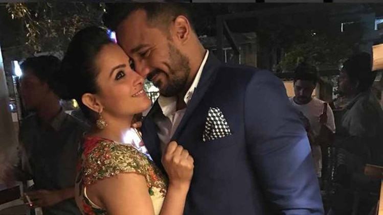 अनिता हसनंदानी ने कराया पति रोहित के साथ फोटोशूट