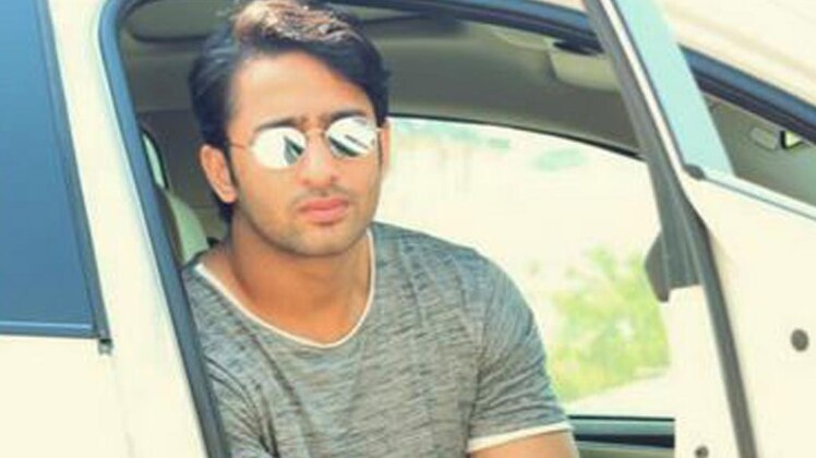 देव की हुई जमकर पिटाई