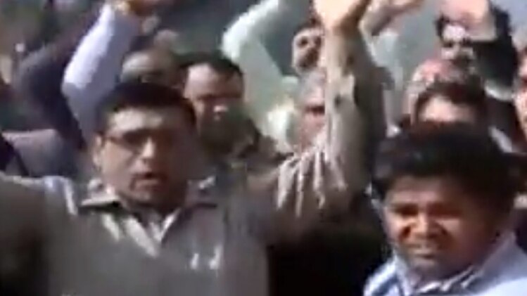 केजरीवाल सरकार के खिलाफ प्रदर्शन