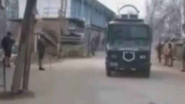 शोपियां में आतंकी हमला