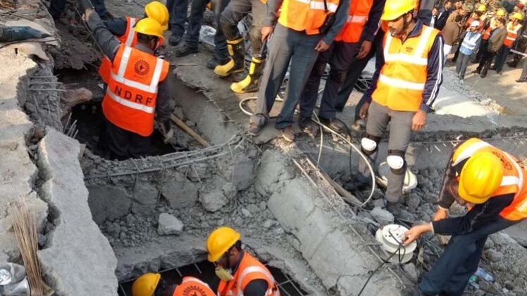 कानपुर में गिरी 7 मंज़िला इमारत, 9 मजदूरों की मौत