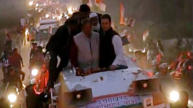 इंडिया 360 में देखिए दिन भर की चुनावी हलचल