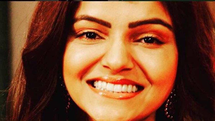 हरमन ने बदला सौम्या का लुक