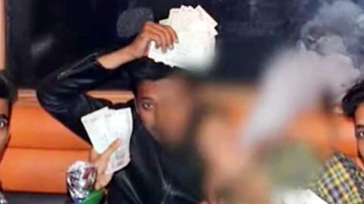 नाबालिग स्टंटमैन जो बन गए लुटेरे