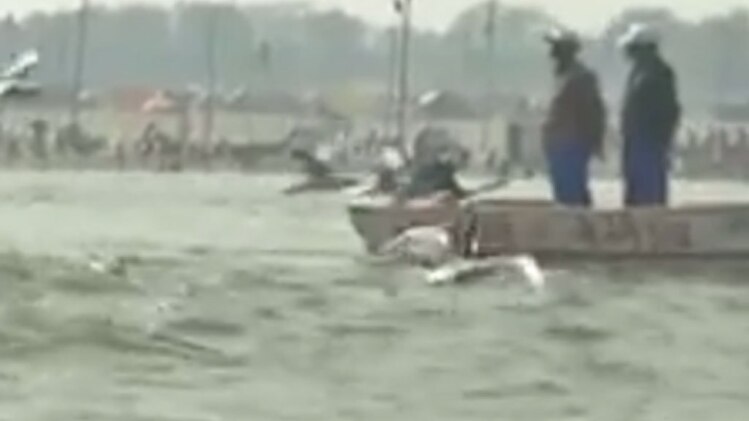 वोटर गंगा किनारे वाला