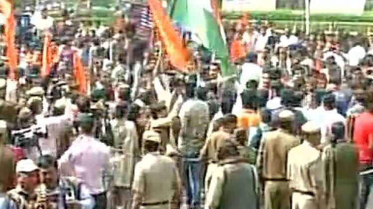 नॉनस्टॉप 100