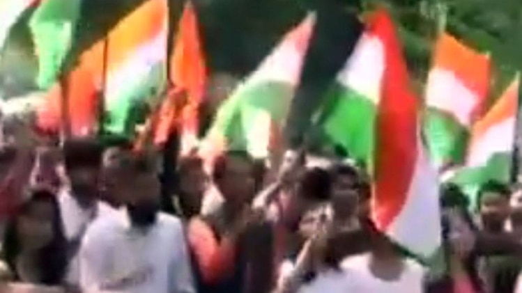 देशभक्त बनाम राष्ट्रद्रोह