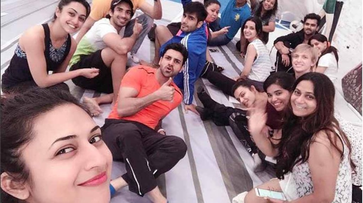 देखिए सिलेब्स कैसे कर रहे हैं नच की तैयारी