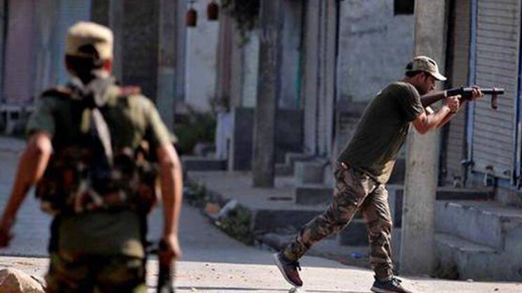 J-K: मुठभेड़ में जैश और हिजबुल के 2 आतंकी ढेर