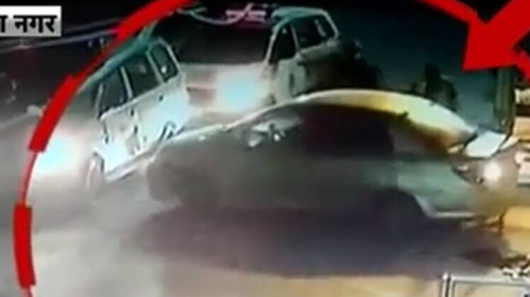 पुलिस की बहादुरी से पकड़े गए चोर