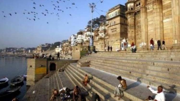 वाराणसी में राजतिलक