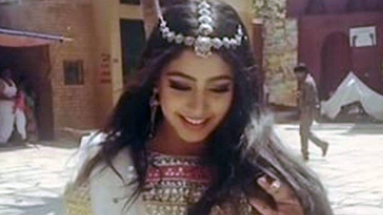 सीरियल गुलाम