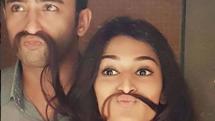 देव-सोनाक्षी का कुछ-कुछ होता है मोमेंट