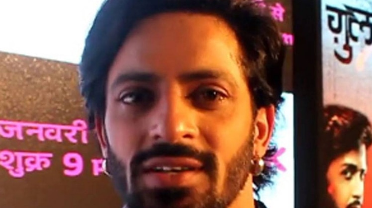 सीरियल गुलाम