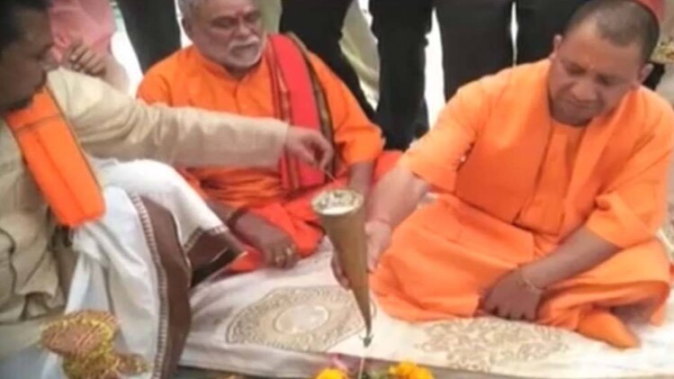 यूपी के मुख्यमंत्री योगी आदित्यनाथ