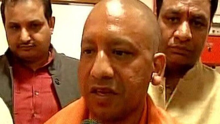 एक्शन में योगी