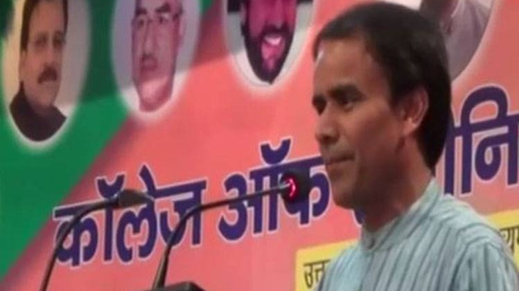 हल्ला बोल