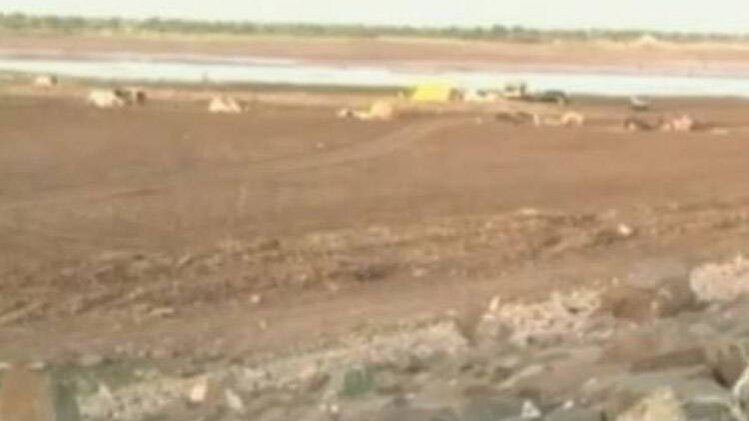 नॉनस्टॉप 100: भू-माफिया पर नकेल का 'योगी प्लान'