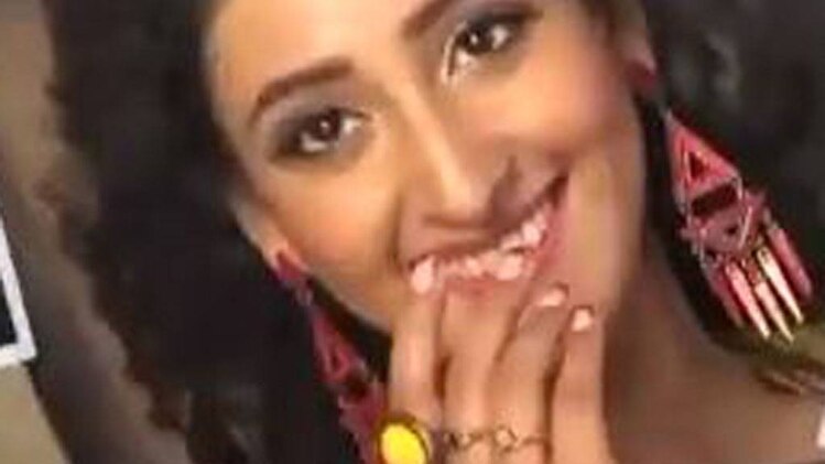 शि‍व्या पठानी