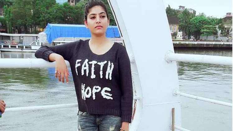 सुहानी का सास बहू और बेटियां संग डेआउट