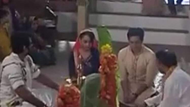 मोह मोह के धागे