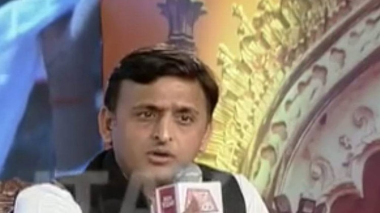 अखिलेश यादव