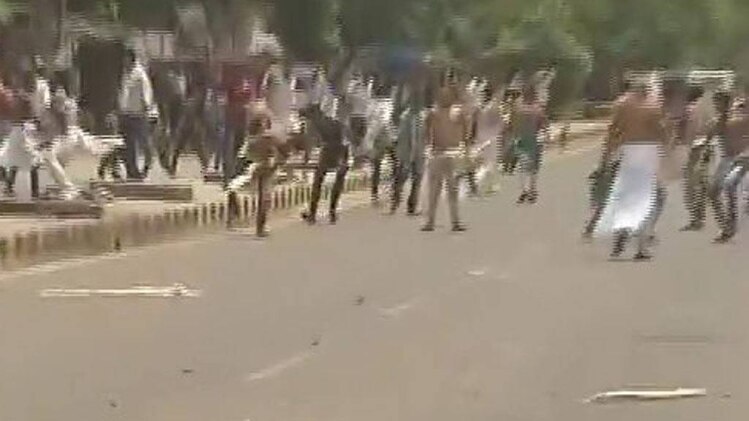 नॉनस्टॉप 100