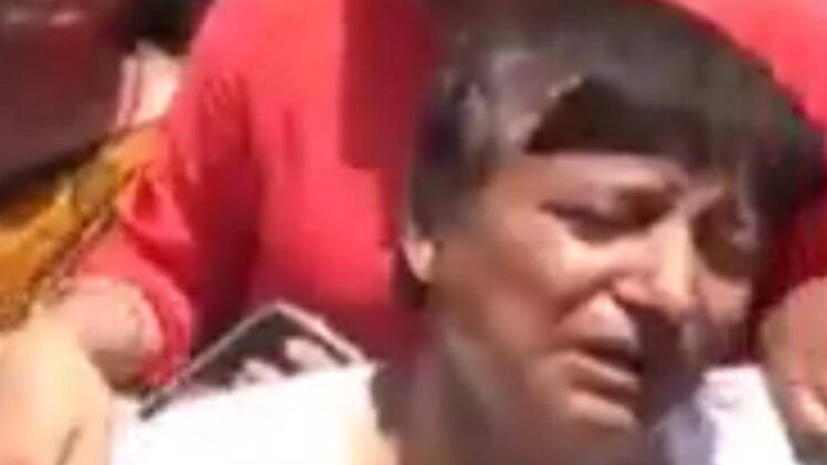 मथुरा में डबल मर्डर पर हंगामा