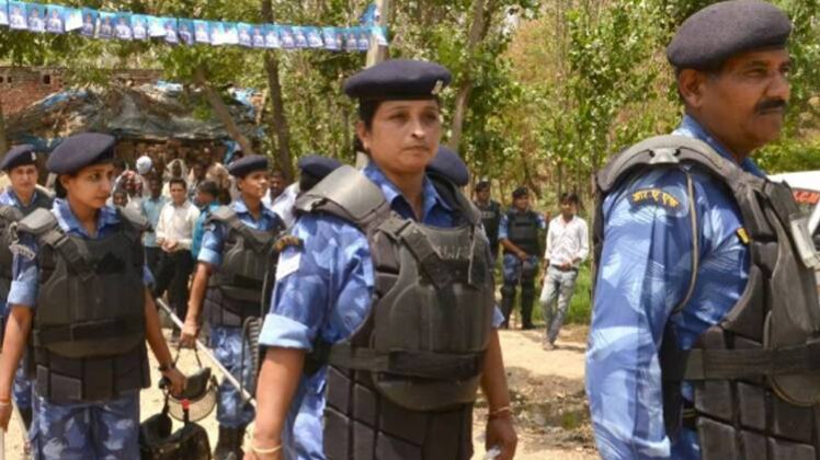 सहारनपुर: हिंसा के बाद SSP और DM की छुट्टी